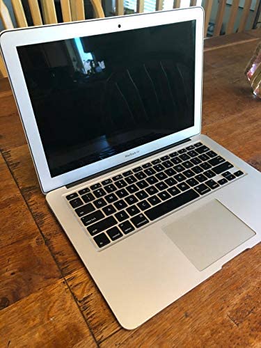 Apple MacBook Air 13-inch Laptop (1.6GHz Core i5,4GB RAM,128GB SSD, early 2015) (Renewed)
